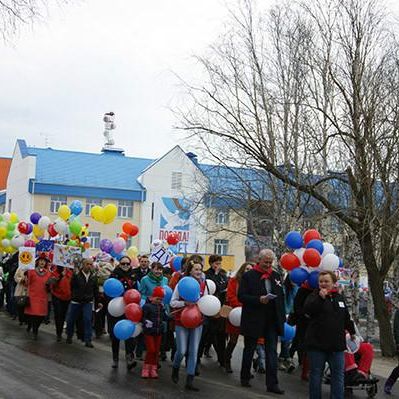 Прошел парад-шествие, посвященный Дню Весны и Труда